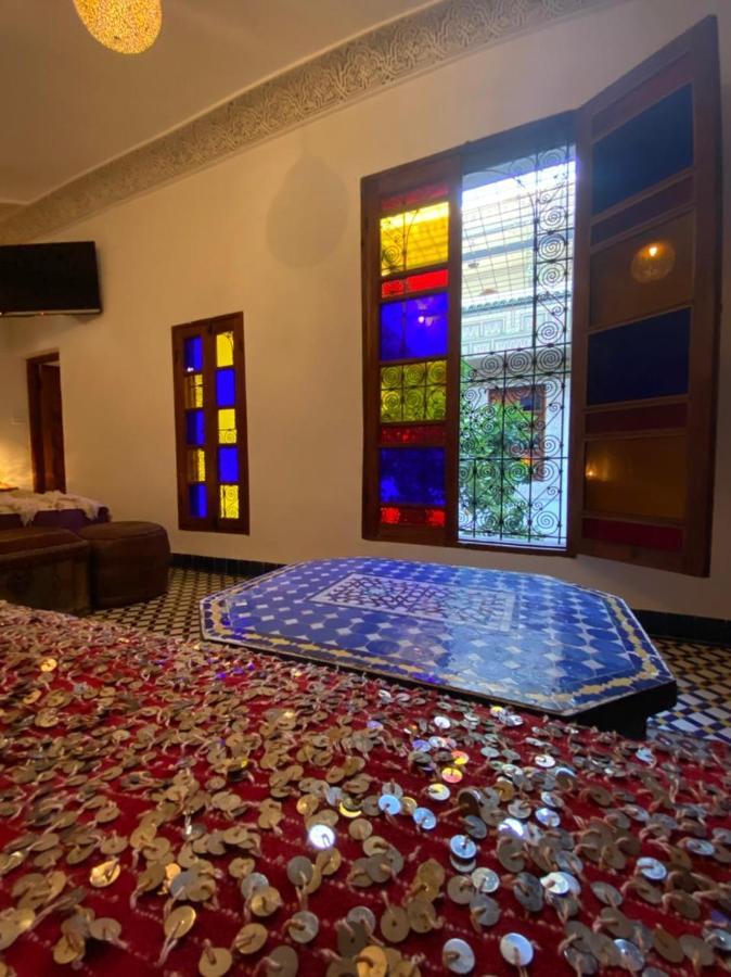 Riad Phoenix Fez Bagian luar foto