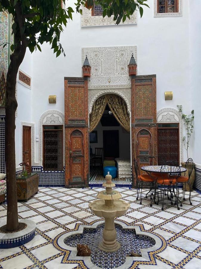 Riad Phoenix Fez Bagian luar foto