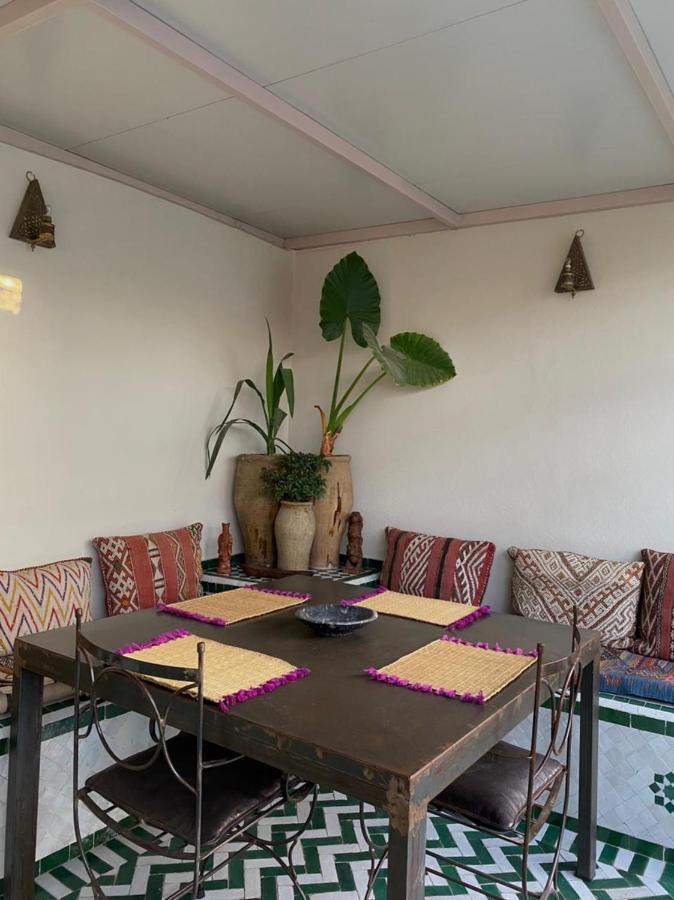 Riad Phoenix Fez Bagian luar foto
